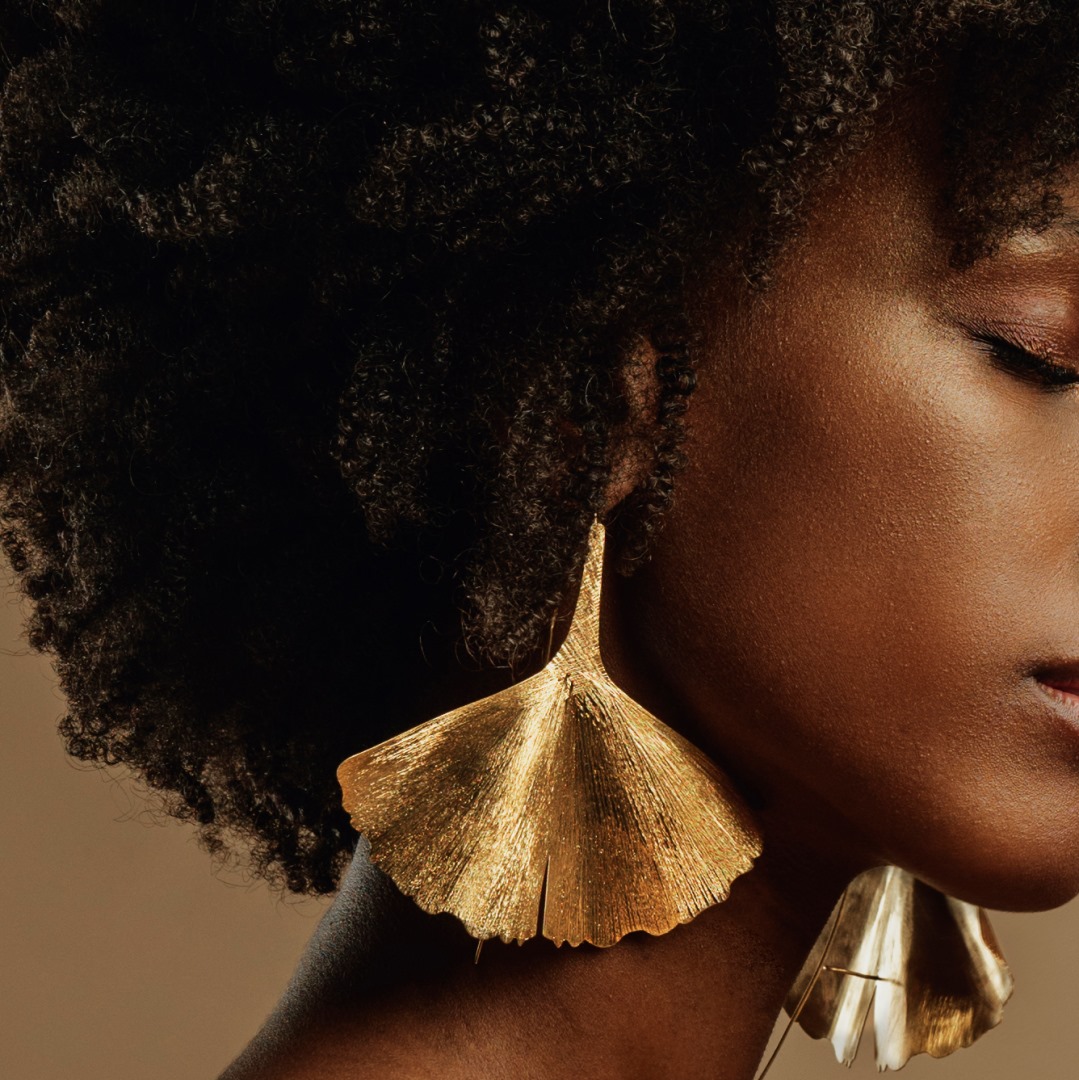 Portojóia has a new date