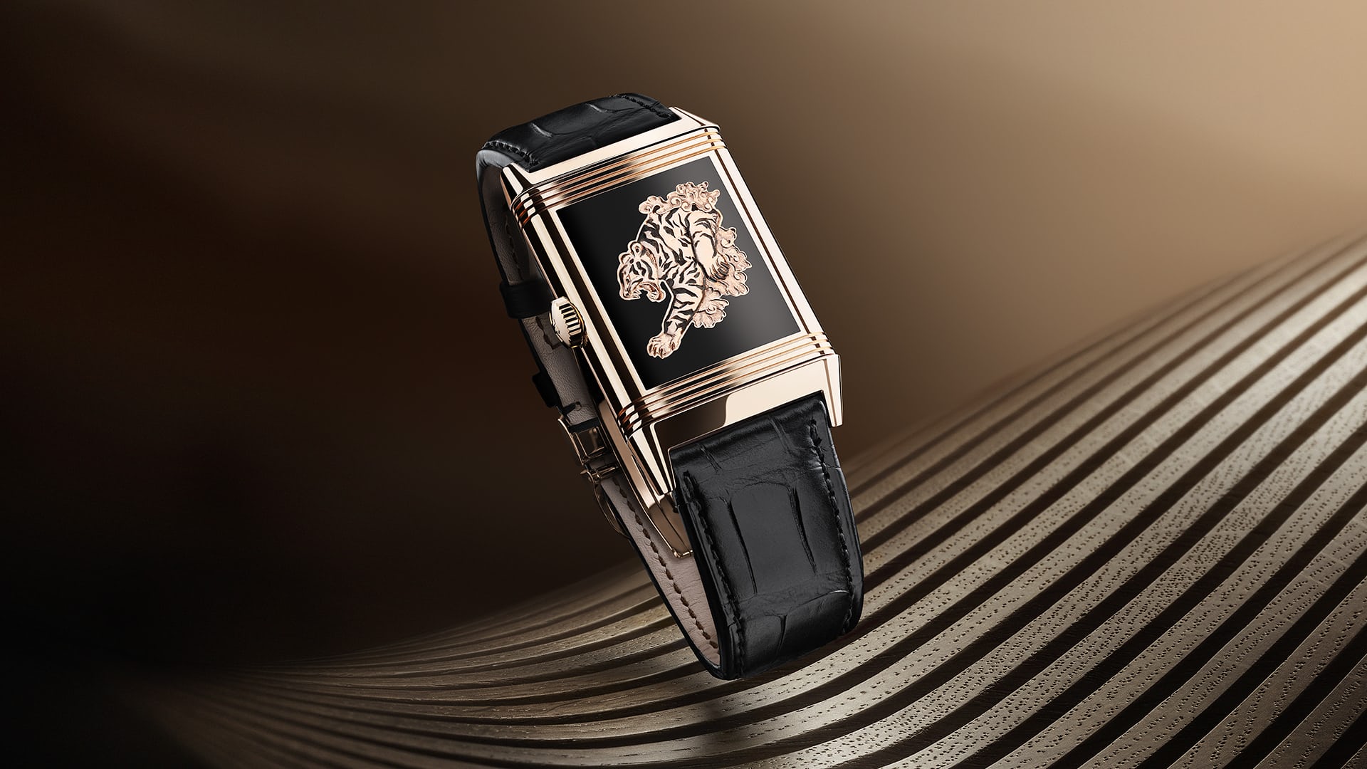 Jaeger-LeCoultre apresenta Reverso Tribute Enamel “Tiger”