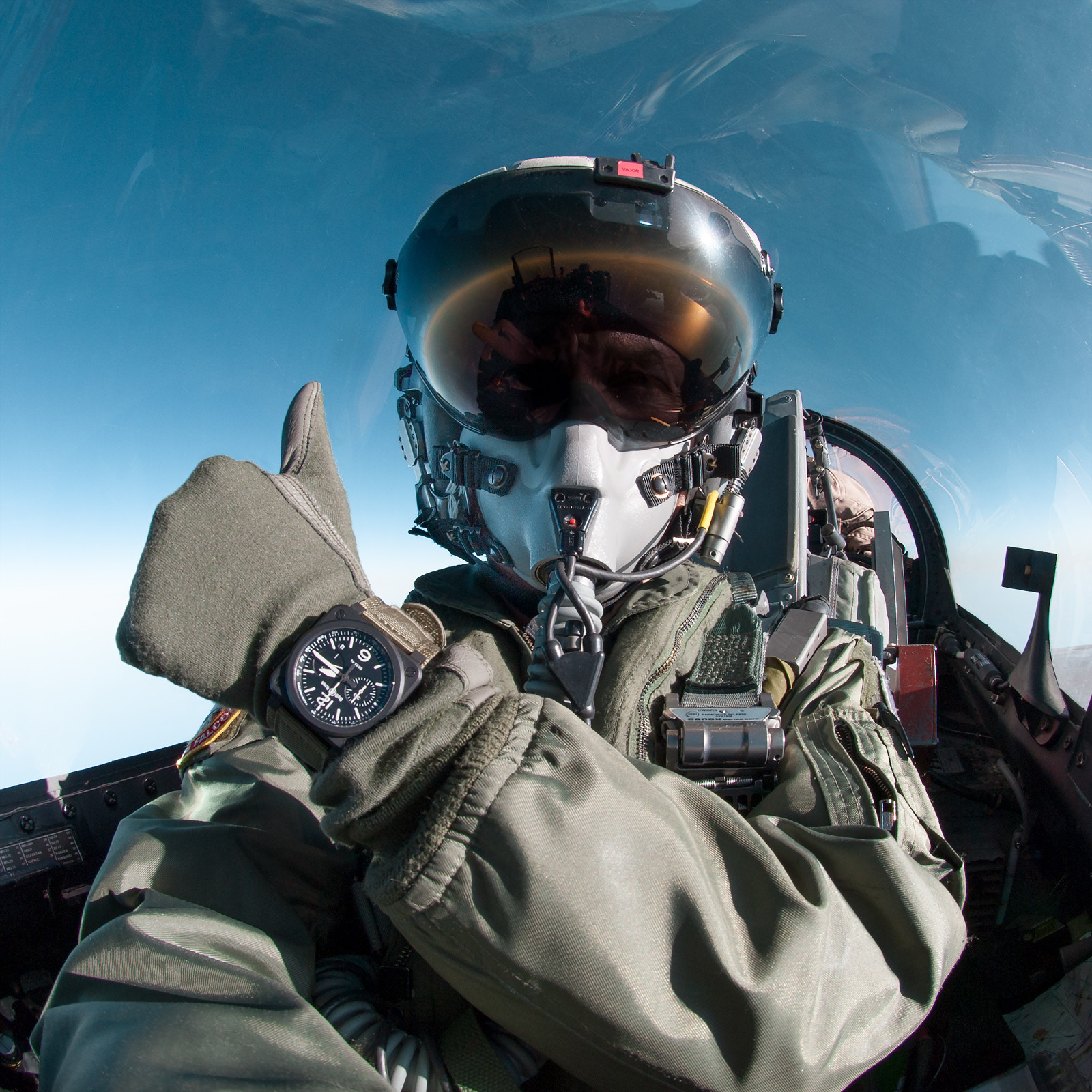 Bell & Ross é Timekeeper do jogo Grid Legends