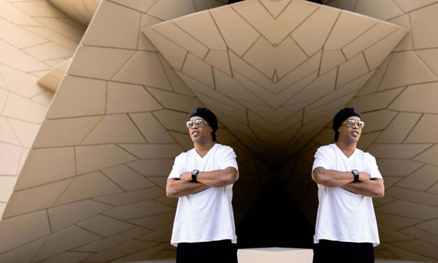 Ronaldinho junta-se à equipa da Rebellion Timepieces 